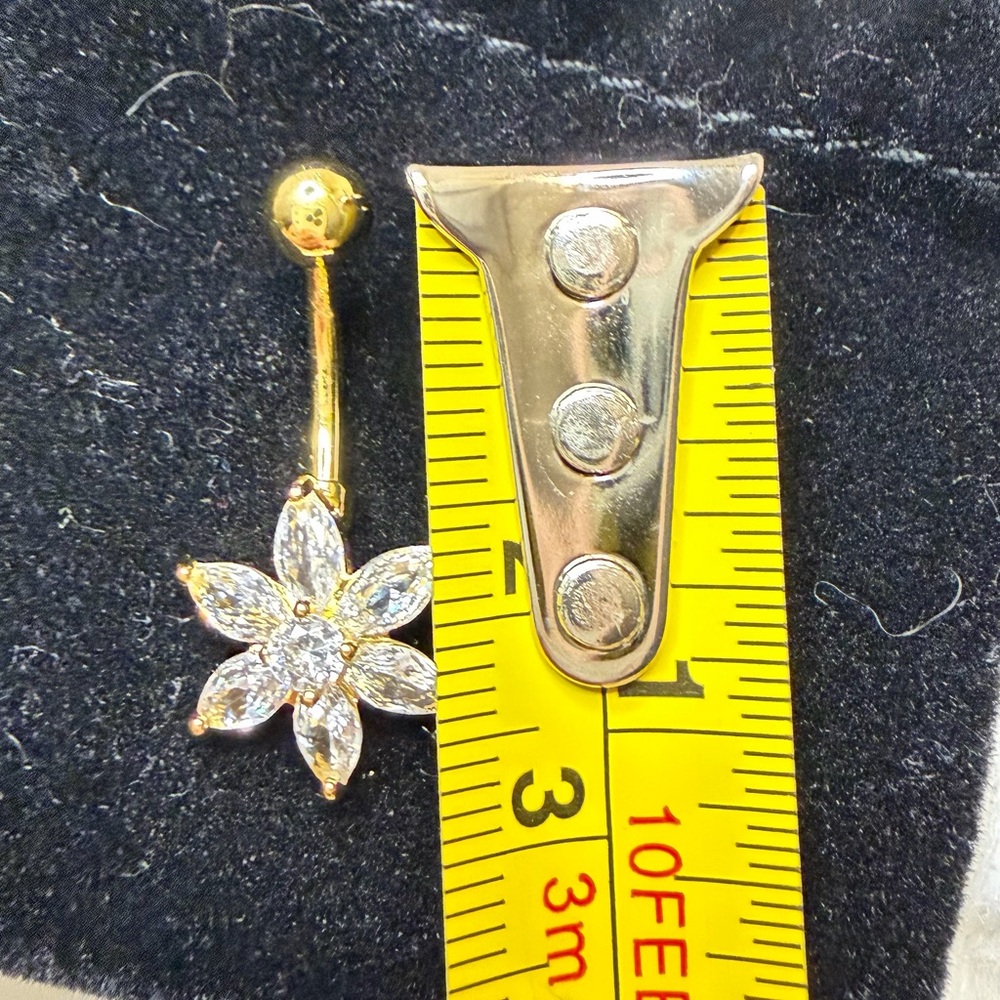 Gold Flower Belly Button Ring Gold-Filled with Zirconia